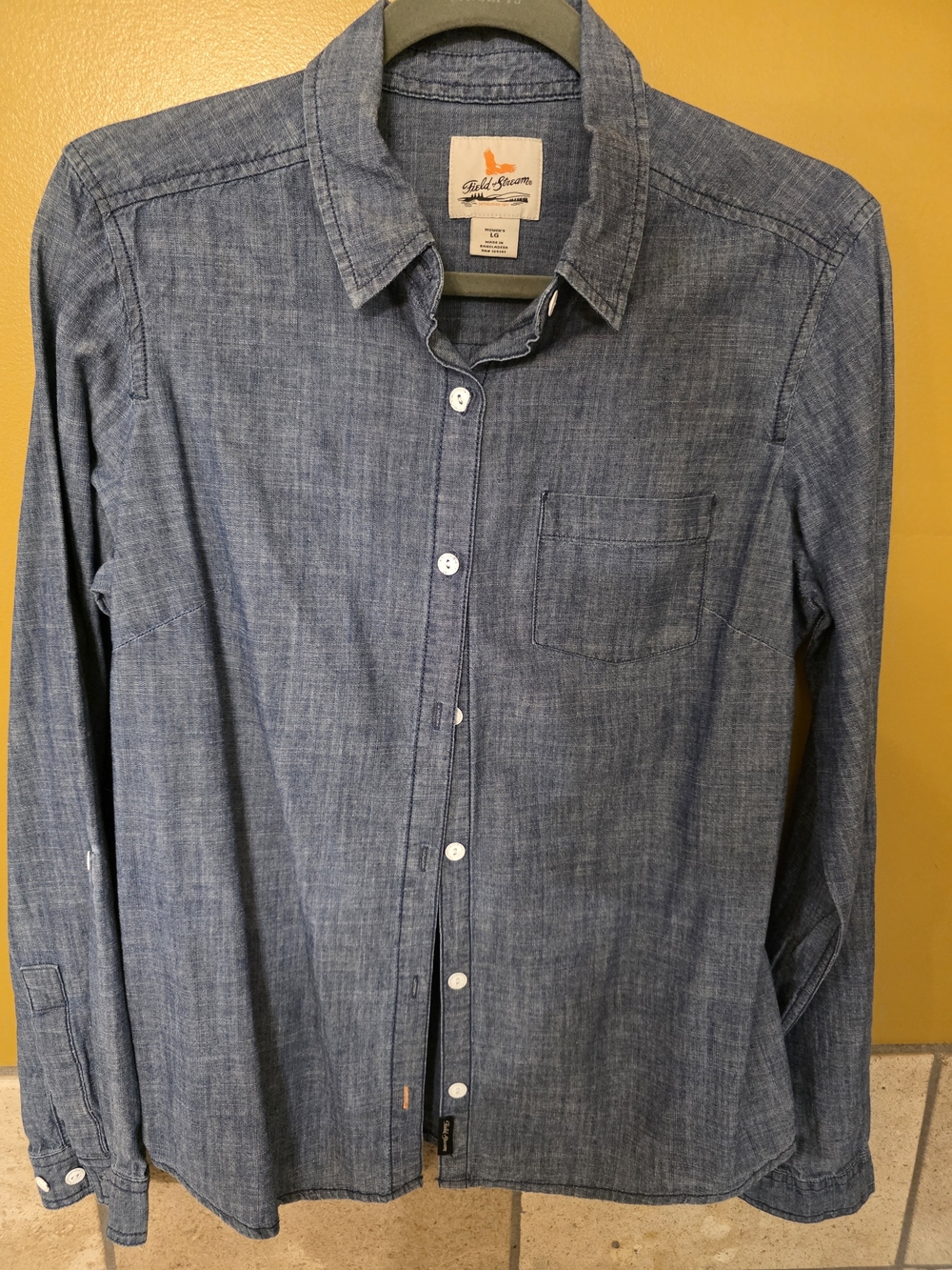 Field & Stream Indigo Chambray Button-Down Shirt